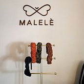 Mi proyecto del curso: Diseño de accesorios: confecciona tu colección de diademas. Un progetto di Design di accessori, Fashion design e Cucito di Maria Alejandra Salguero Torrealba - 01.01.2024