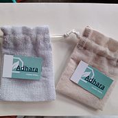 Adhara. Een project van Packaging, Kalligrafie, Logo-ontwerp, Buitenfotografie, Digitaal ontwerp y e-commerce van Axel Díaz - 10.01.2024