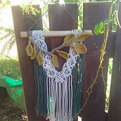 Mi proyecto del curso: Macramé en 3D: crea tapices botánicos. Un proyecto de Artesanía, Interiorismo, Tejido, Macramé y Diseño textil de Maria Silvia - 12.01.2024