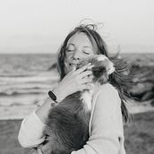 Mi proyecto del curso: Fotografía lifestyle de perros Ein Projekt aus dem Bereich Fotografie, Porträtfotografie, Fotografie für Instagram, Dokumentarfotografie, Lifest und le-Fotografie von Isabel Maria Perez Almansa - 15.01.2024