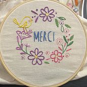 Meu projeto do curso: Técnicas básicas para bordado de letras. Embroider, and Textile Design project by raquelradael - 01.15.2024