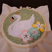 Stukjes klein geluk. Un progetto di Punch needle e Amigurumi di Mendy - 18.01.2024