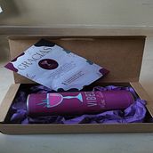Mi proyecto del curso: Diseño de packaging: experiencia unboxing de productos enviados por correo. Graphic Design, Packaging, and Product Design project by leonorteresa_sanza - 02.05.2024