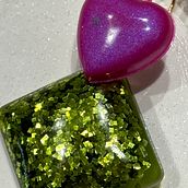 Meu projeto do curso: Resina: cor e técnicas decorativas. Design de acessórios, Artesanato, Design e fabricação de móveis, Design de interiores, Design de produtos, DIY, e Teoria da cor projeto de carina_forte - 21.01.2024