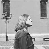 Cinematic black and white portraits by @katie_kphotography. Un progetto di Fotografia, Fotografia di ritratto e Fotografia analogica di Catherine Kozhevnkova - 23.01.2024