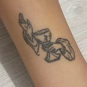 Santo Grial . Tattoo Design project by Sofía Franco - 01.24.2024