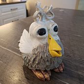 My project for course: Ceramic Character Design: Explore Color and Texture. Un progetto di Character design, Artigianato, Belle arti, Scultura e Ceramica di Nancy - 24.01.2024
