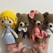 Mi proyecto del curso: Amigurumis: tejido de marionetas de dedo a crochet. Crochet, Amigurumi, and Textile Design project by Maria Eugenia Muñiz - 01.24.2024