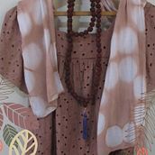 Meu projeto do curso: Roupas vivas: design sustentável e tingimento botânico. Arts, Crafts, DIY, Textile D, eing, and Textile Design project by Annà Tôrres - 01.15.2024