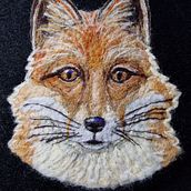 Mein Abschlussprojekt für den Kurs: Nadelfilzen: Kreiere Porträts mit Wolle. Un progetto di Artigianato, Fiber Art, Illustrazione naturalistica, Needle felting e Textile Design di Elena - 26.01.2024