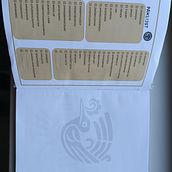 Travel journal voor Roos, Frederique and Marleen . Un proyecto de Artesanía, Bellas Artes, Collage, Encuadernación y DIY de huismannetjes - 28.01.2024