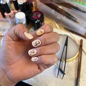 Mi proyecto del curso: Introducción al nail art . % Carla Paulina Esparza Castro tarafından hazırlanan Tasarım, Geleneksel illüstras, on, Tablo, Desen Tasarımı, Dekoratif Bo, Ve ama projesi - 01.29.2024