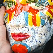 Flowerhead - ceramic sculpture. Een project van Beeldhouwwerk van Aleksandra Kardel - 02.02.2024