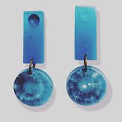 Meu projeto do curso: Design de joalheria com resina. Accessor, Design, Arts, Crafts, Jewelr, Design, and DIY project by Catarina Rodrigues - 02.02.2024