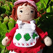 Mi proyecto del curso: Elaboración de muñecas amigurumi románticas, versión Rosita Fresita. Artesanato, Design de brinquedos, Tecido, Crochê, Amigurumi, e Design têxtil projeto de Claudia Pérez - 01.02.2024