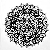 Mi proyecto del curso: El arte de dibujar mandalas: crea patrones geométricos Ein Projekt aus dem Bereich Zeichnung und Illustration mit Tinte von paolarossinellip - 03.02.2024