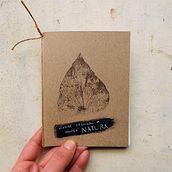 Mi proyecto del curso: Ilustración creativa: juega con materiales inesperados . Ilustração tradicional, Artes plásticas, Pintura, Criatividade, e Sketchbook projeto de Silvia Beneforti - 04.02.2024