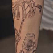Mi proyecto del curso: Tatuaje botánico con puntillismo. Traditional illustration, Tattoo Design, and Botanical Illustration project by Julian Mora - 02.05.2024
