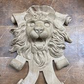 Lion coat-of-arms. Escultura projeto de jean_delpech - 19.12.2023