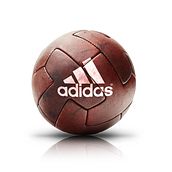 Adidas RM . Advertising, Video, Video Editing, Color Correction, Film, Video, TV, Motion Graphics, Sound Design, Audiovisual Post-production, and Audio project by Javier Santías Olivares - 08.10.2021