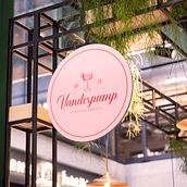 Vanderpump Cocktail Garden Branding Design. Design, Br, ing, Identit, Graphic Design, and Logo Design project by rabiavural01 - 02.12.2024