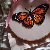 Mi proyecto del curso: Técnicas de bordado realista. Traditional illustration, Embroider, and Textile Design project by Carrizo Brenda Anabella - 02.12.2024
