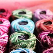 Mi proyecto del curso: Diseño textil: upcycling de ropa con técnicas experimentales. Een project van  Modeontwerp, Upc, cling, Textiel verven y Textielontwerp van linaleal24 - 15.02.2024