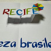 Meu projeto do curso: Livros pop-up interativos: crie mundos de papel. Arts, Crafts, Editorial Design, Paper Craft, Bookbinding, and Creating with Kids project by Marina de Burgos Brito - 01.20.2024
