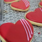 My project for course: Cookie Decoration with Royal Icing for Beginners. Design, Painting, and DIY project by sugarblessrd - 02.15.2024