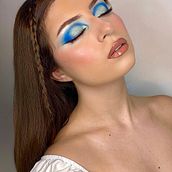 Mi proyecto del curso: Maquillaje profesional para sesiones de fotos. Film, Video, TV, Art Direction, Fashion Design, Fashion Photograph, and Portrait Photograph project by Sofia Lesmes - 02.22.2024