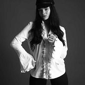 Mi proyecto del curso: Fotografía con flash speedlight. Photograph, Photographic Lighting, Studio Photograph, and Digital Photograph project by Jocelyn Flores - 02.21.2024