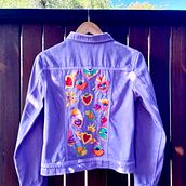 My project for course: Contemporary Embroidery With Traditional Mexican Needlework. Un proyecto de Artesanía, Bordado, Tejido y Diseño textil de Megan Quigley - 25.02.2024