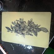 Mi proyecto del curso: Tatuaje botánico con puntillismo. Un progetto di Illustrazione tradizionale e Design di tatuaggi di Belinda Muñoz alvarez - 28.02.2024