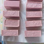 First Soap. Un projet de Artisanat de thehoneyfairy1 - 19.02.2024