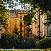 My project for course: Urban Travel Photography for Instagram. Photograph, Outdoor Photograph & Instagram Photograph project by Nick Toumpelis - 03.06.2024
