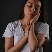 Peace. Photograph, Photo Retouching, Portrait Photograph, Photographic Lighting, and Studio Photograph project by Fanny Muñoz - 04.03.2022