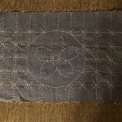 Mi proyecto del curso: Introducción al bordado japonés sashiko. Embroider, Fiber Arts, DIY, Upc, cling, and Textile Design project by carmenzaochoa - 03.10.2024