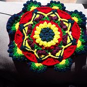 Mandála a Crochet. Arts, Crafts, and Creativity project by Karina Paola Guzman Lerma - 03.12.2024