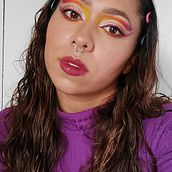 Mi proyecto del curso: Maquillaje profesional para sesiones de fotos. Un proyecto de Cine, vídeo, televisión, Dirección de arte, Diseño de moda, Fotografía de moda y Fotografía de retrato de Diana Isabel Olascoaga Romero - 12.03.2024