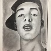 Projeto final: Retrato realista com carvão vegetal . % lfqueiroz12 tarafından hazırlanan Geleneksel illüstras, on, Güzel sanatlar, Çizim, Portre Çizimi, Ve Gerçekçi Çizim projesi - 03.15.2024