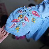 My project for course: Creative Embroidery: The Stitch Revolution. Un progetto di Creatività, Ricamo e Textile Design di g_massicotte - 11.03.2024