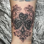 My project for course: Introduction to Etching Tattoos. Un proyecto de Diseño de tatuajes de Melissa De Jesus - 17.03.2024