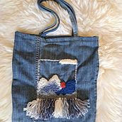 Embroidered Tapestry Landscape on Denim Bag. Embroider, Decoration, and Textile Design project by Vesna Vidmar - 03.21.2024