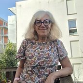 Mon projet du cours : Initiation à l'upcycling pour une mode durable. Un proyecto de Diseño de moda, Costura, Upc, cling, Patronaje y confección			 de Isabelle Moulis - 21.03.2024