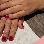 Mi proyecto del curso: Introducción al nail art. Design, Traditional illustration, Painting, Pattern Design, and Decorative Painting project by mferrerquintero - 02.23.2024