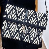 My project for course: Crochet Pattern Design: Find Your Signature Style. Projekt z dziedziny Projektowanie dodatków, Pattern design,  Tkactwo, DIY, Sz, dełkowanie, Wzornictwo tekst i liów użytkownika Meryl Pardoen - 27.03.2024