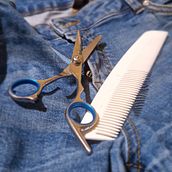 Aprons for Barbershop. Un projet de St , et lisme de Jakub Ručka - 27.03.2024