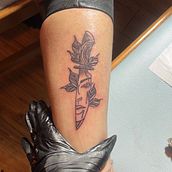 Il mio progetto del corso: Tatuaggio botanico con puntinismo. Tattoo Design project by Marika Kielb - 03.27.2024