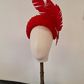 My project for course: Accessory Design: Create a Headband Collection. Un progetto di Design di accessori, Fashion design e Cucito di Fee McToal - 27.03.2024