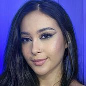 Mi proyecto del curso: Maquillaje profesional para sesiones de fotos. Film, Video, TV, Art Direction, Fashion Design, Fashion Photograph, and Portrait Photograph project by fabyamh - 04.01.2024